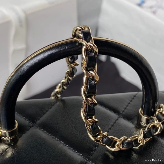 First Bag Ru MINI BOX BAG CHANEL 0821